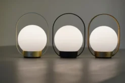 Antidark Palla genopladelig bordlampe, sort