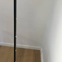 Antidark String F1 gulvlampe