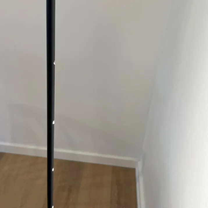 Antidark String F1 gulvlampe
