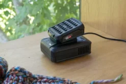 Bosch batterisæt, med 2 batterier og 1 oplader, 18V 2 x 2,5 Ah