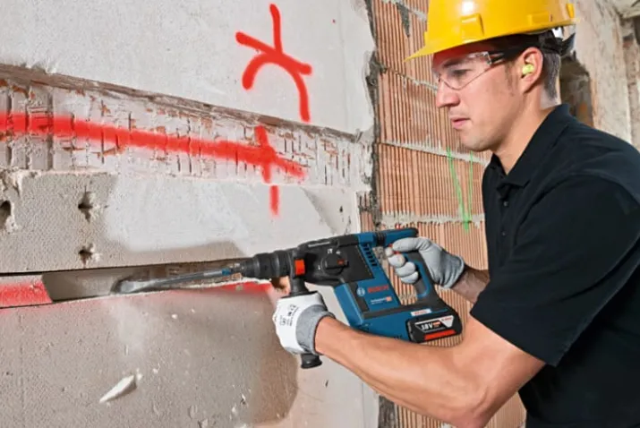 Bosch 18V borehammer