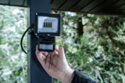 Brennenstuhl projektør LED med sensor, sort, 6500K, 10W