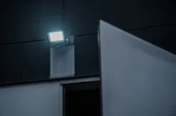 Brennenstuhl projektør LED med sensor, sort, 6500K, 50W