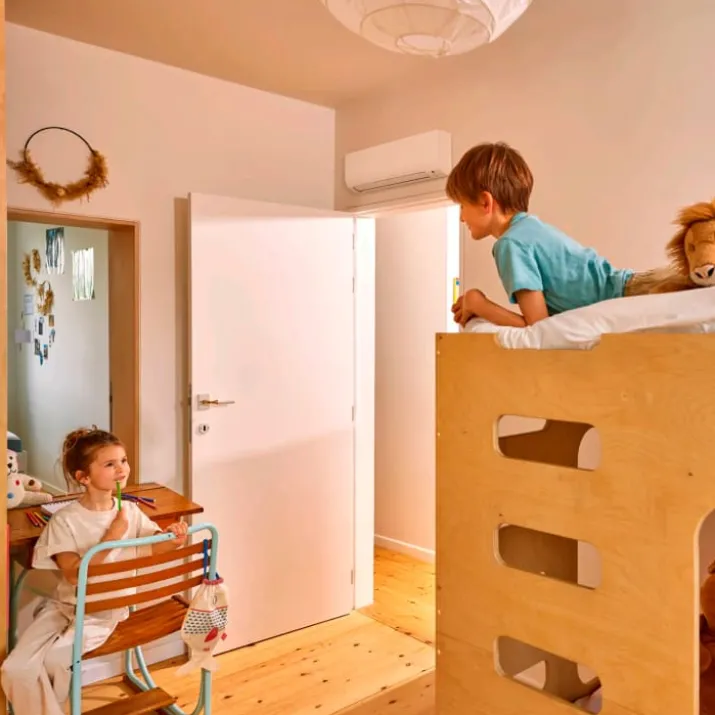 Daikin Comfora 71 luft til luft varmepumpesæt, 9 kW