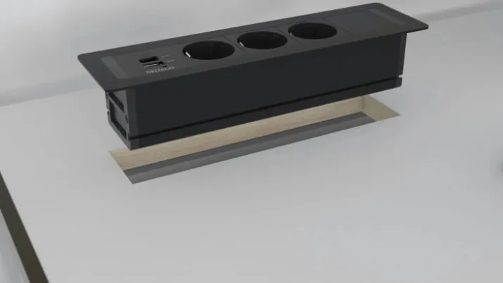 Deltaco indbygget stikkontakt, 3 stik, A+C USB-oplader, sort