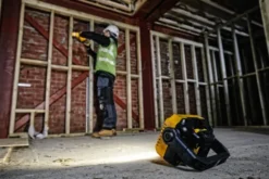 Dewalt 18V XR DCL077-XJ arbejdslampe, 2000 lumen, uden batteri