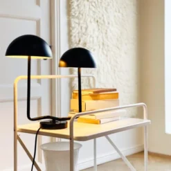 Dyberg Larsen Cluster bordlampe