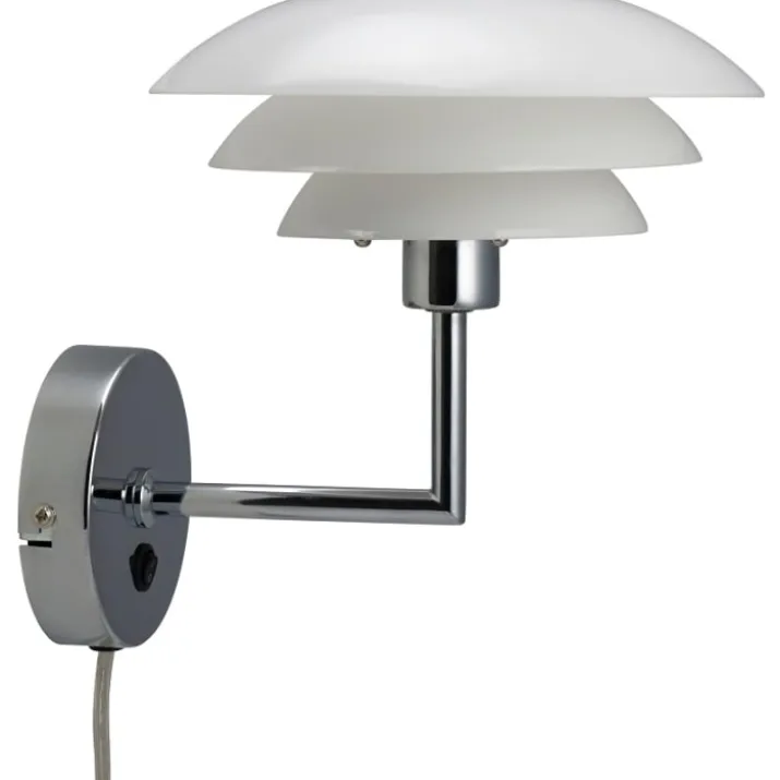 Dyberg Larsen DL20 væglampe, opal
