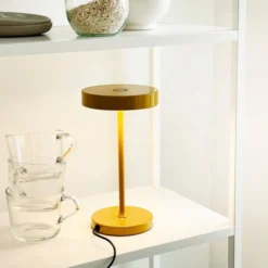 Dyberg Larsen Starlight bordlampe, gul
