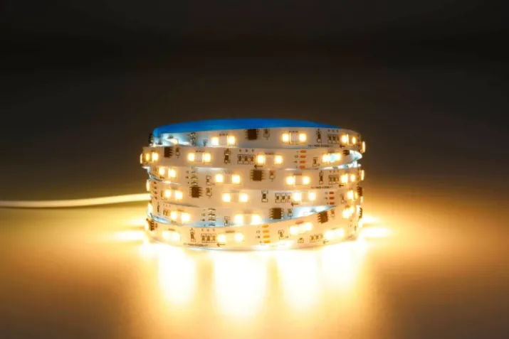 Eglo LED strip med farvet lys & mikrofon, 3 meter