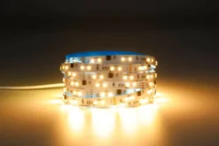 Eglo LED strip med farvet lys & mikrofon, 5 meter