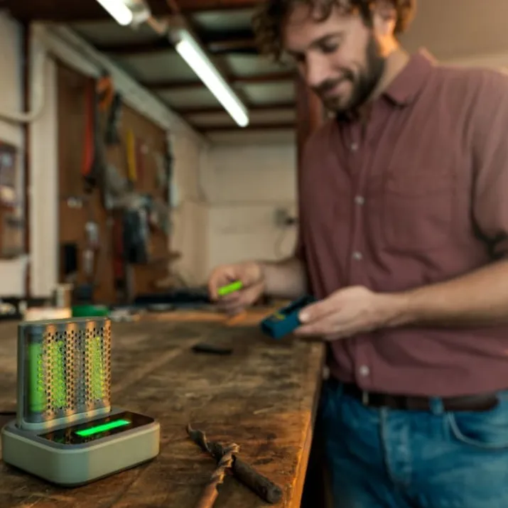 GP ReCyko Speed oplader + ladestation og 4 x AA batterier