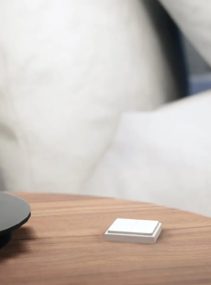 Hilux Lightbee Zigbee kontakt til Fuga