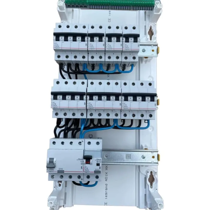 Legrand færdigmonteret gruppetavle LE3 01.2230