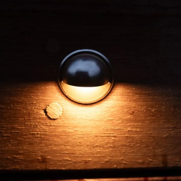 Light By Juhl Saga trappespot til indbygning, messing