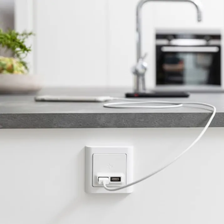 LK Fuga USB-lader A+C, 1 modul, hvid