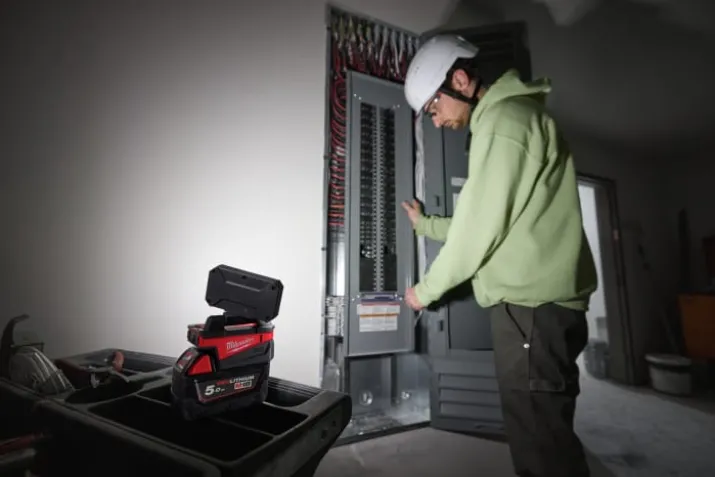 Milwaukee M18 arbejdslampe