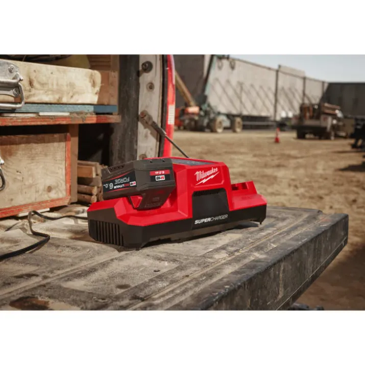 Milwaukee M18 DBSC lader