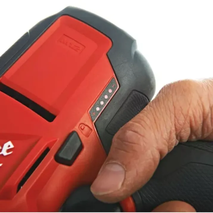 Milwaukee M12 Fuel CHZ-0 bajonetsav, u. batteri
