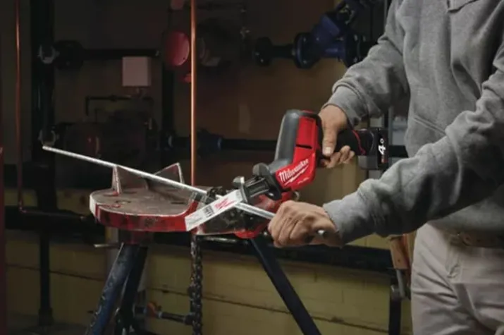 Milwaukee M12 Fuel CHZ-0 bajonetsav, u. batteri