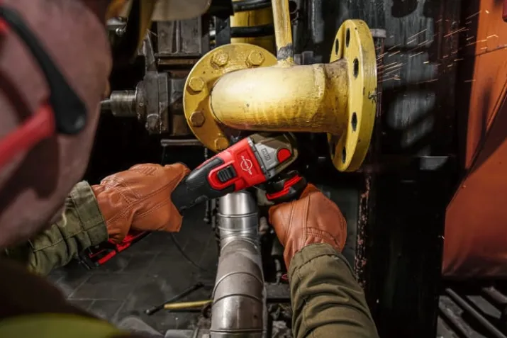 Milwaukee M18 Fuel 125 mm vinkelsliber, u. batteri