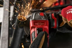 Milwaukee M18 Fuel 125 mm vinkelsliber, u. batteri
