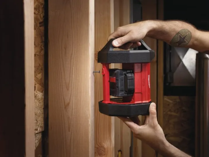 Milwaukee M18 Powerpack arbejdslampe, u. batteri