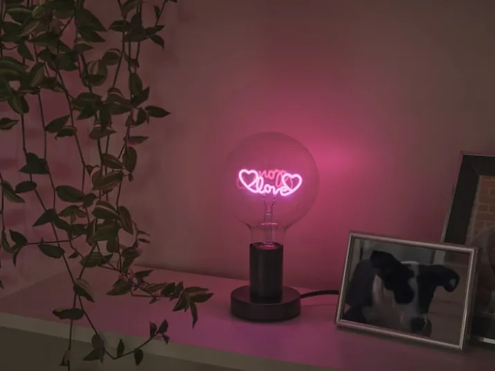 Osram Letter Love bordlampe