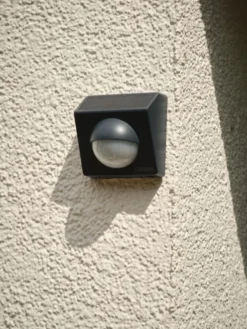 Osram Smart+ Wifi solcelle udendørs bevægelsessensor