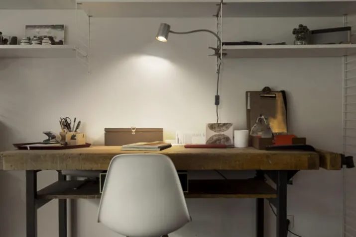 Osram Trapezium klemmelampe, grå