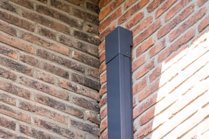 Qventi vægkanal, aluminium antracit