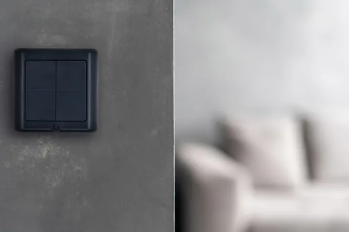 Shelly Blu batteritryk med 4 slutte, Zigbee, koksgrå