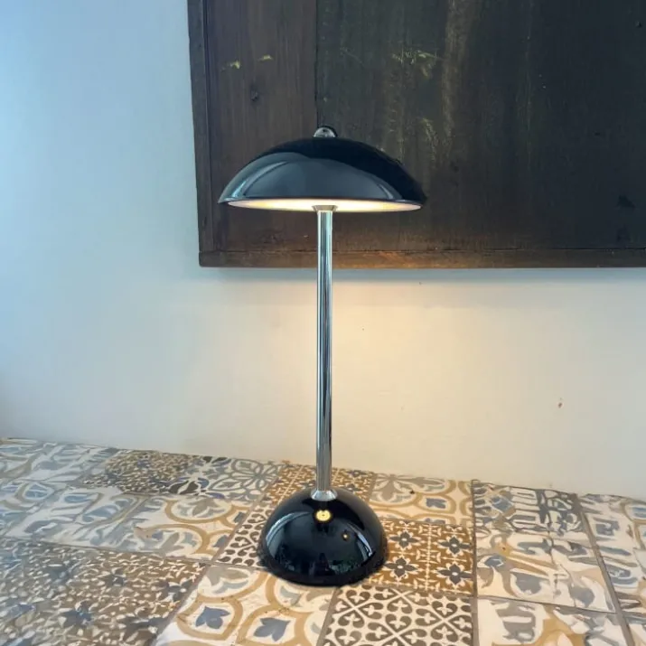 Veli Line Suave genopladelig bordlampe, sort